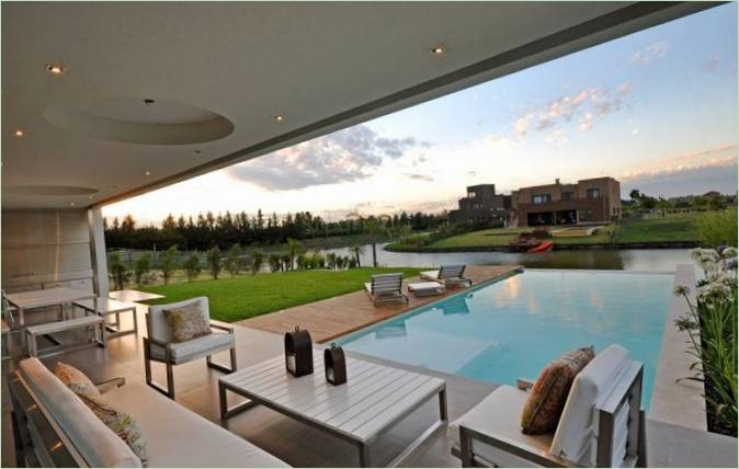 Casa Cabo a Cabos del Lago, Argentina