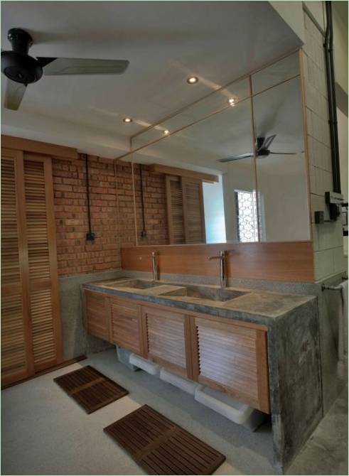 Un bagno dai toni grigi