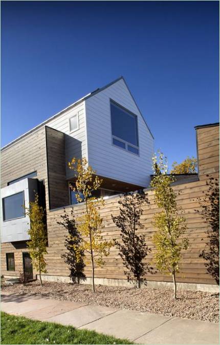 Edificio residenziale sulla 33a Avenue progettato da Meridian 105, Colorado