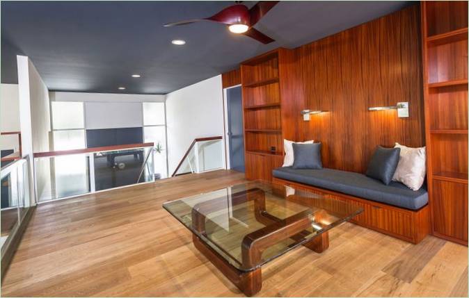 Foto dell'interno di una casa di lusso in California