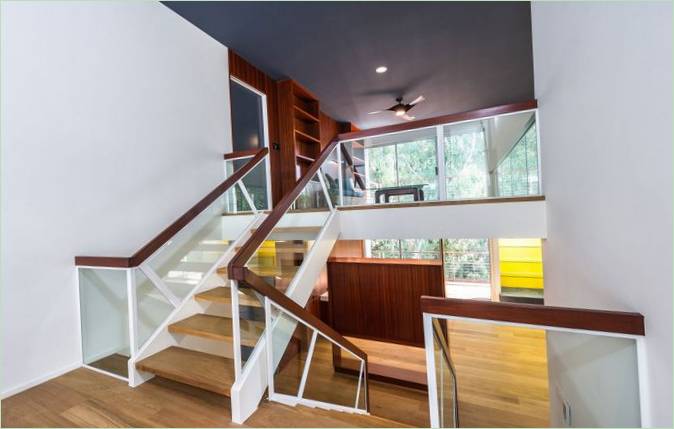 Foto dell'interno di una lussuosa casa in California