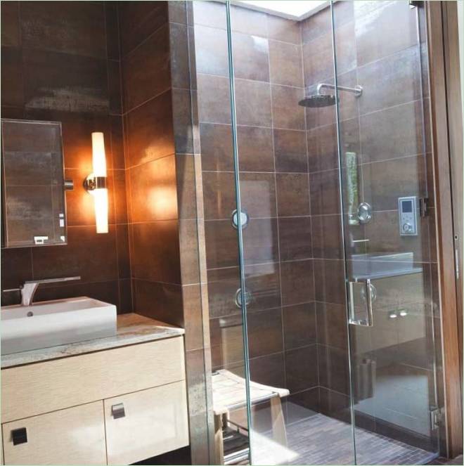 Design moderno degli interni del bagno