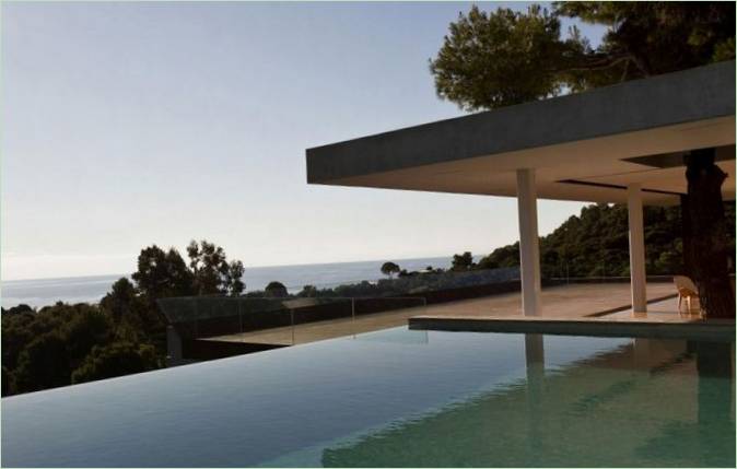 La piscina di Plane House
