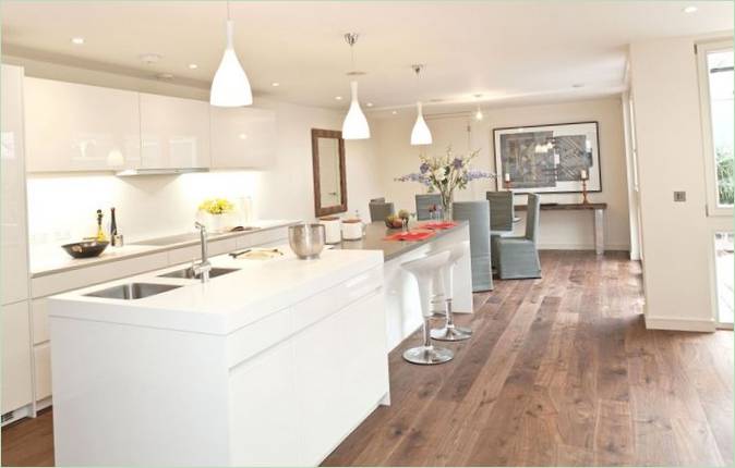 Cucina e sala da pranzo a Glengham Road, Inghilterra