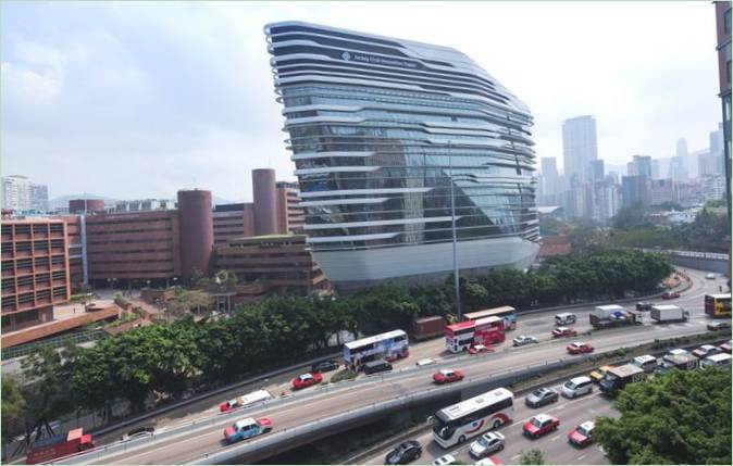 La torre dell'innovazione del Jockey Club a Hong Kong