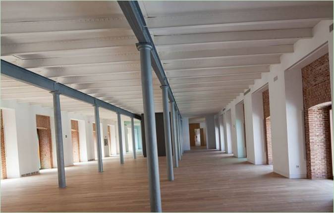 Un'incredibile casa Conde Duque convertita