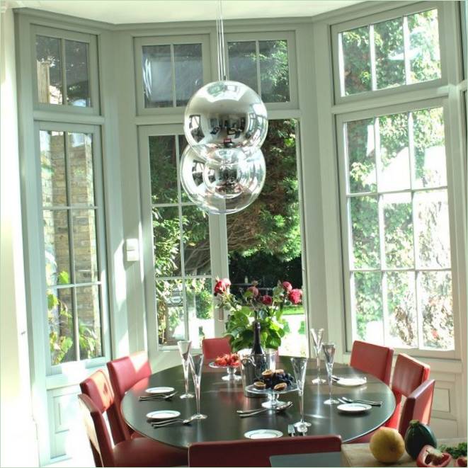 BROOK HOUSE a Londra