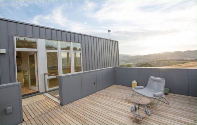 Terrazza esterna di una casa a Cloverdale, California, USA