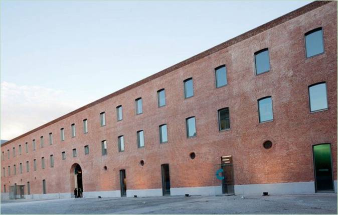 Incredibile ristrutturazione della casa di Conde Duque