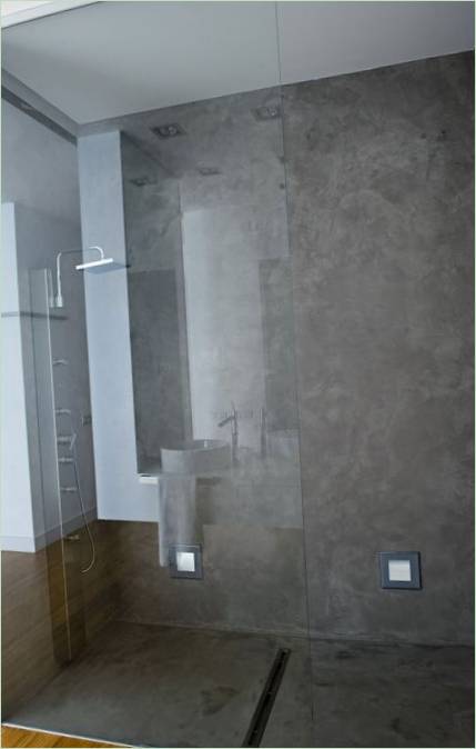 Ampio box doccia