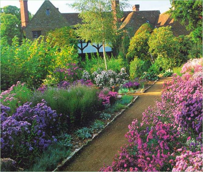 Paesaggio del giardino all'inglese