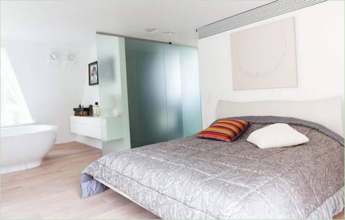 Bagno nella camera da letto della Casa N a Roma