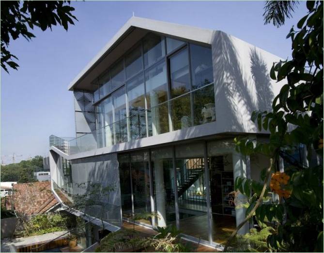 Facciata della residenza OOI House