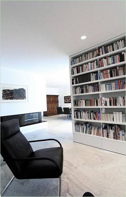 Biblioteca nel cottage