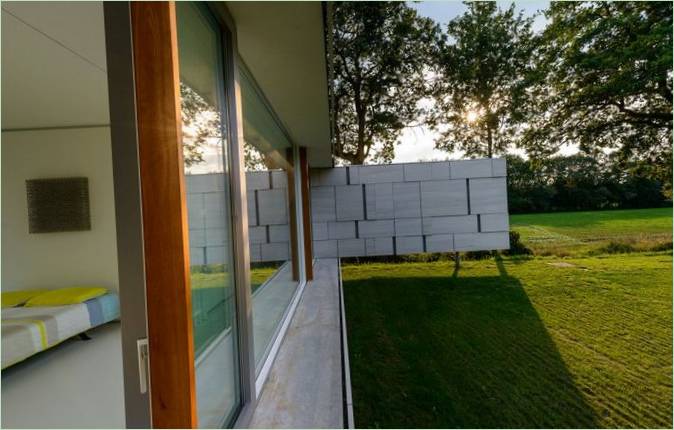 Una villa isolata con interni moderni, Villa Šterk di Inbo nei Paesi Bassi