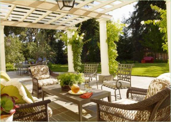 Design della pergola da giardino