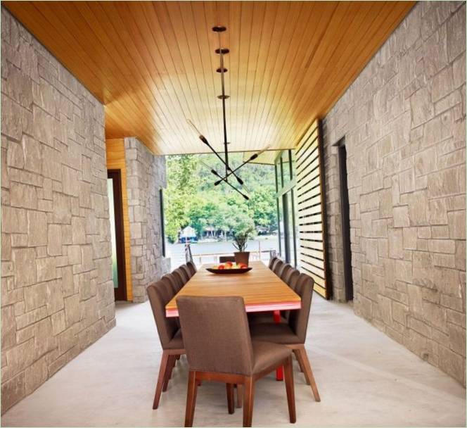 Interno della sala da pranzo