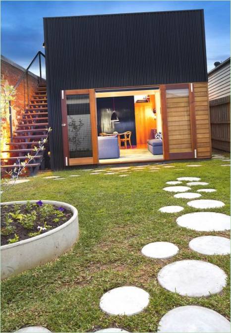 L'elegante Brunswick House di Melbourne, in Australia, è un innovativo edificio progettato da Christopher Botterill