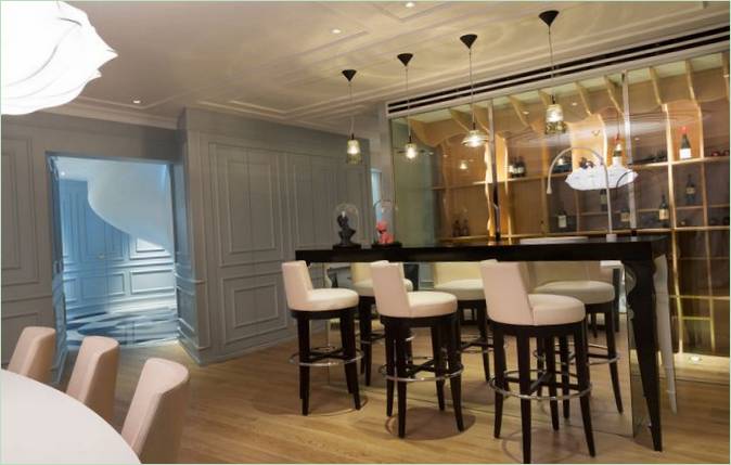 Interno della sala da pranzo di un appartamento Blue Penthouse
