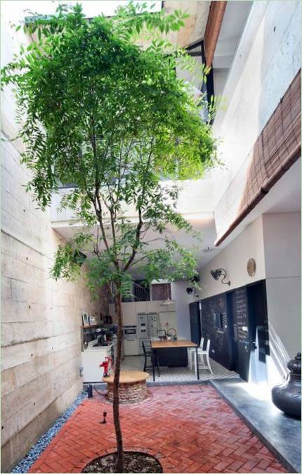 Cortile del residence Neil Road