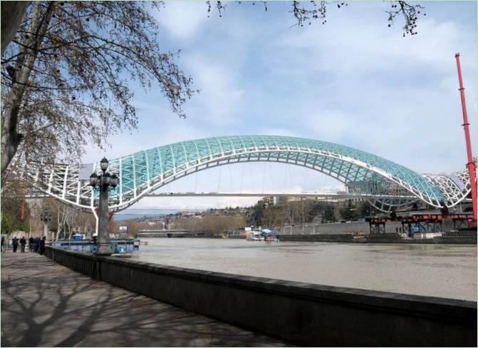 Il Ponte della Pace a Tbilisi