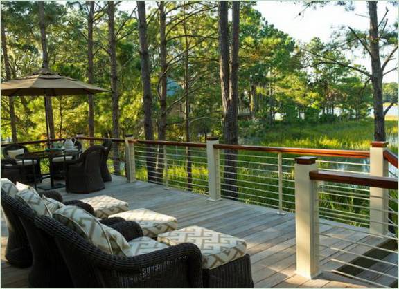 Design degli interni della terrazza esterna della HGTV Dream House 2013