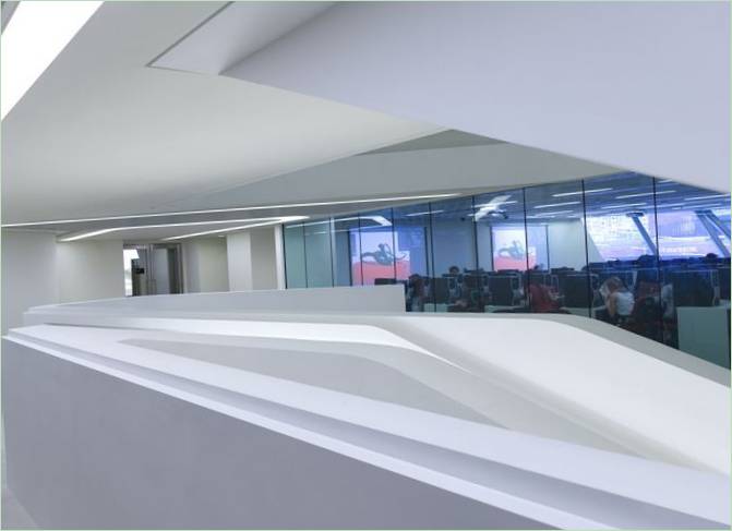 La torre dell'innovazione del Jockey Club a Hong Kong