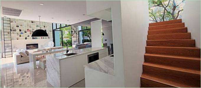 Residenza di squisito design YAK10 di AAd