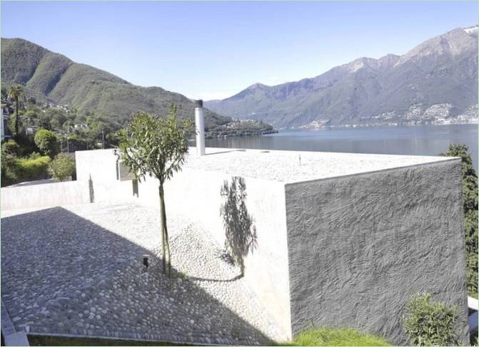 Progettazione di una lussuosa casa di campagna in Svizzera